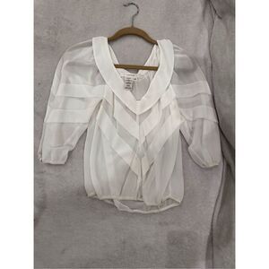 Studio M size XS white womens blouse top